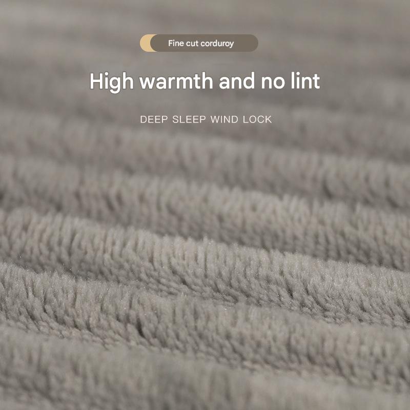 Four Seasons Dog Bed – Warm, Washable Bed for Large Dogs