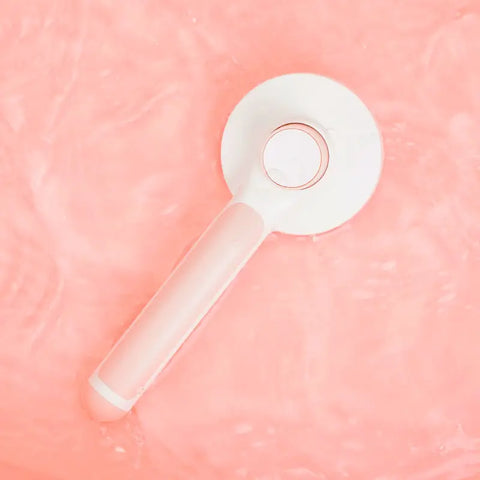 Anti-knot comb for puppy featuring smooth operation for regular brushing