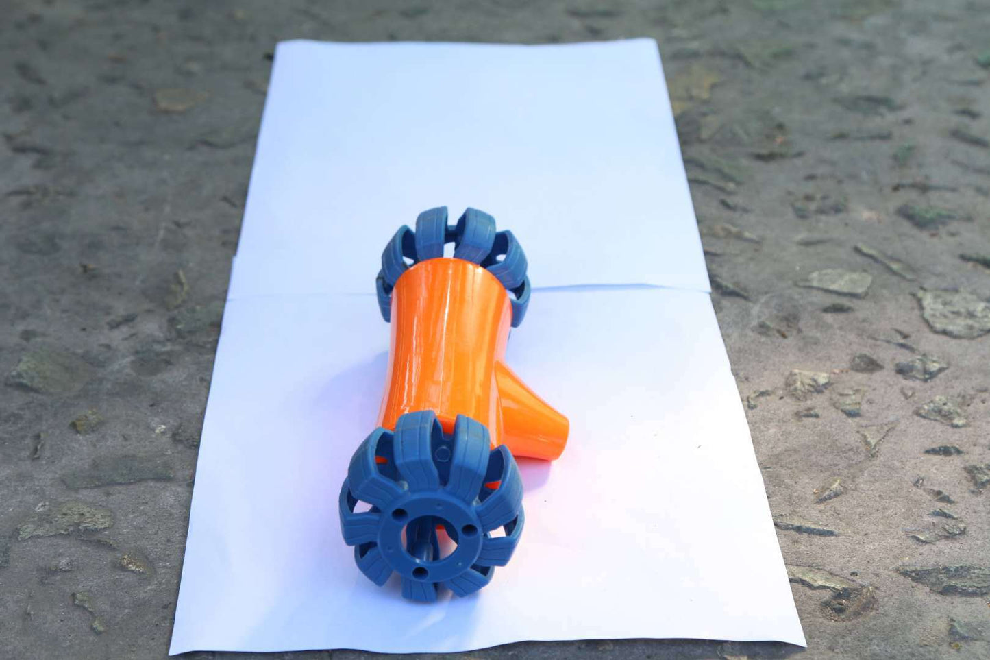 🦴 Pet Food Leaking Chew Toy – Rubber Teething Treat Dispenser | PawVortex