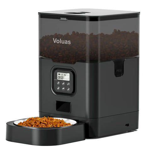 Studio shot of the Voluas 4L automatic pet feeder in black with a transparent food tank and stainless steel feeding bowl.