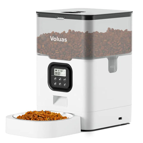 Voluas 4L automatic pet feeder in white with a semi-transparent food hopper filled with dry kibble.